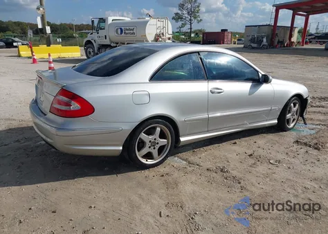 2004 Mercedes-Benz Clk 500 из США, поврежденный, VIN WDBTJ75J14F107452